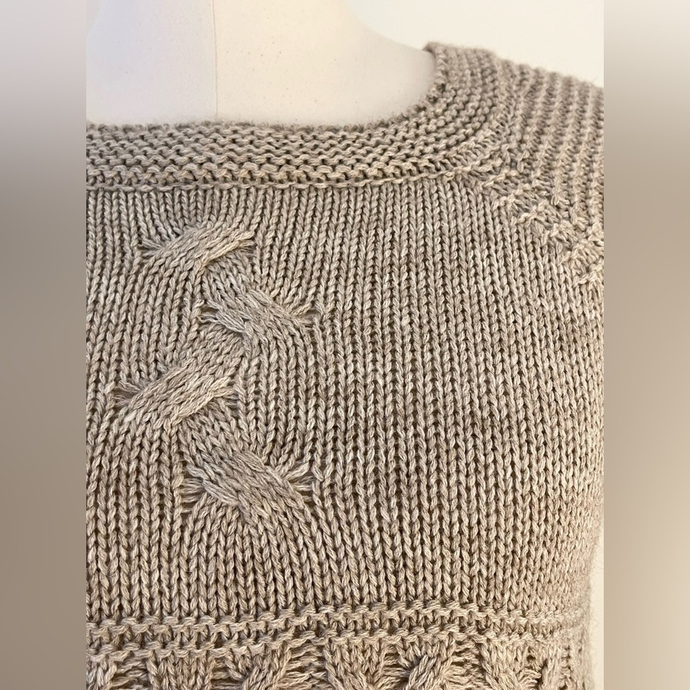 Studio JPR *Like New* Tan Knit Short Sleeve Top, Pearl Detail | Size PM - Picture 3 of 13